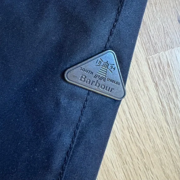 Women’s Barbour Merlin Wax Jacket - Picture 3 of 5